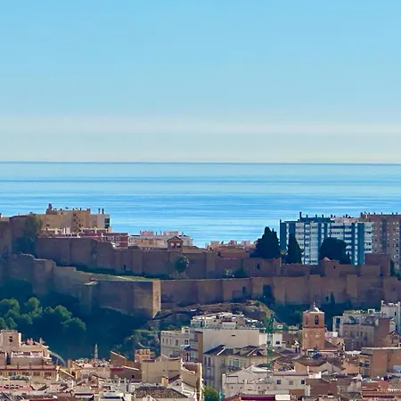 Urban Sky Serviced By P&o * Málaga