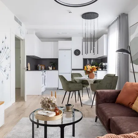 Apartamento Urban Sky Serviced By P&o Málaga